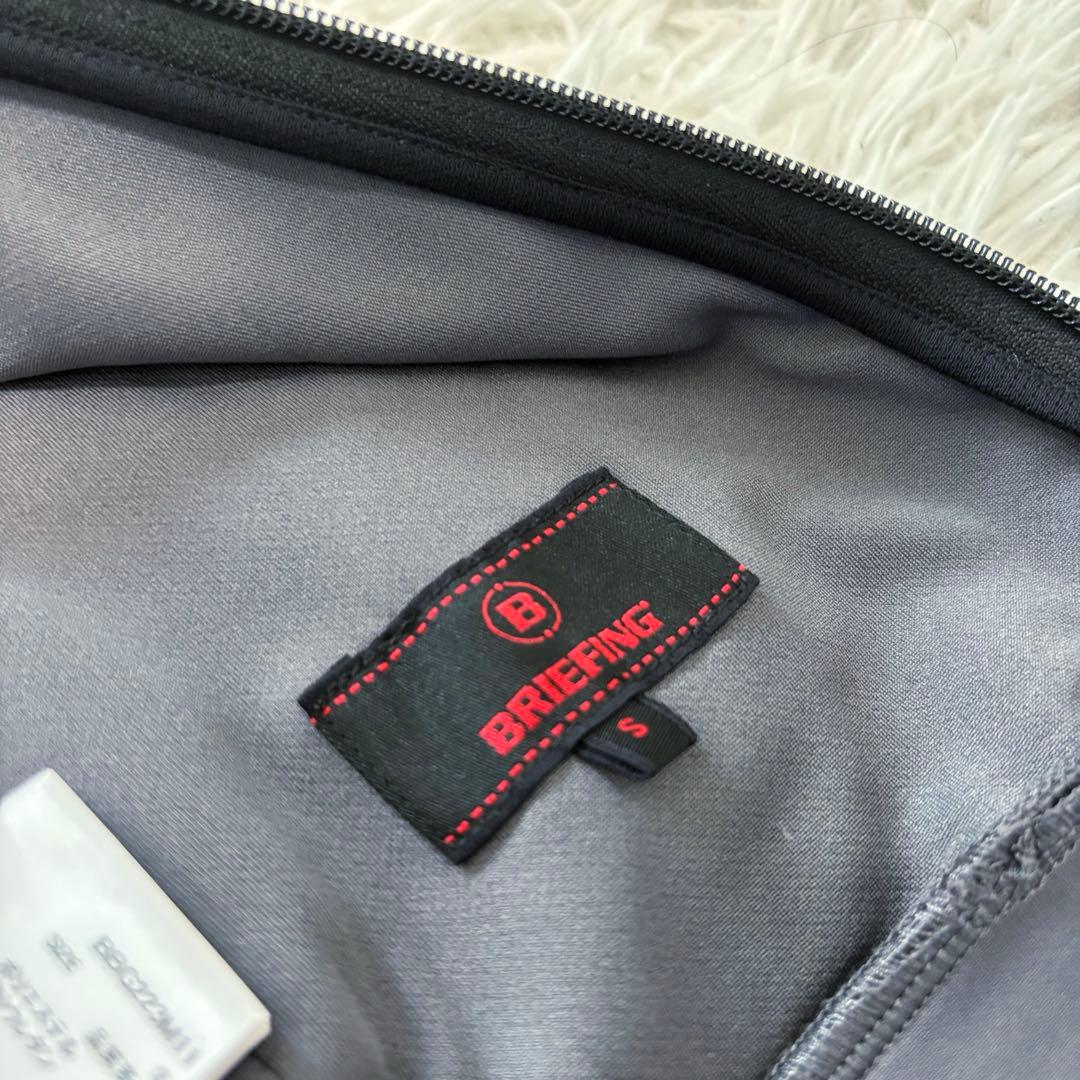 美品 ブリーフィングゴルフ ブルゾン ストレッチ 3D バックロゴ ゴルフウェア