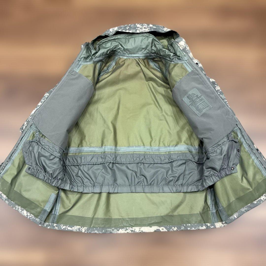 極美品 米軍実物 ECWCS GEN2 ACU GORE-TEX PARKA M