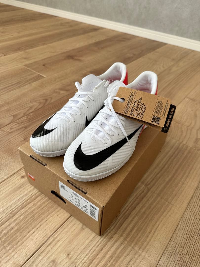 シューズ Nike Zoom Mercurial Vapor 15 Academy IC