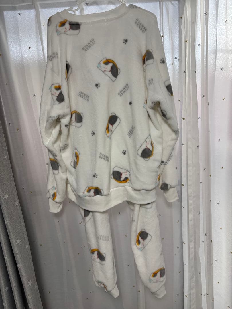 夏目友人帳　総柄ボア上下セット