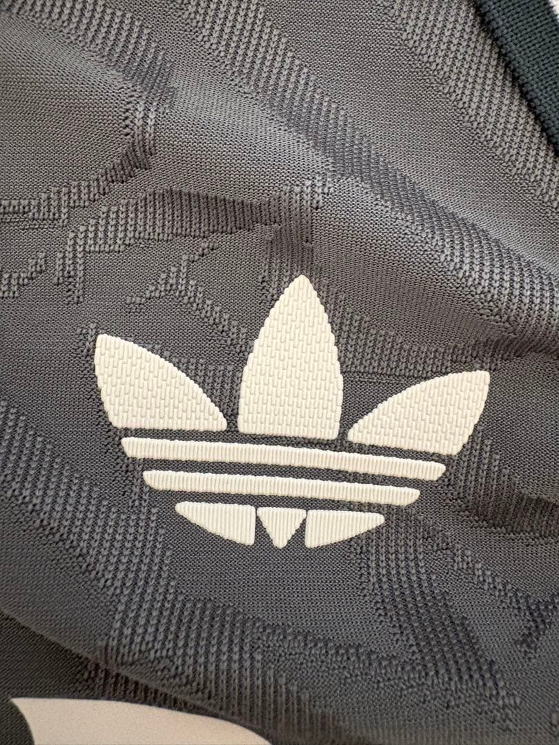 【正規品】レアルマドリード　ユニフォーム　無記名