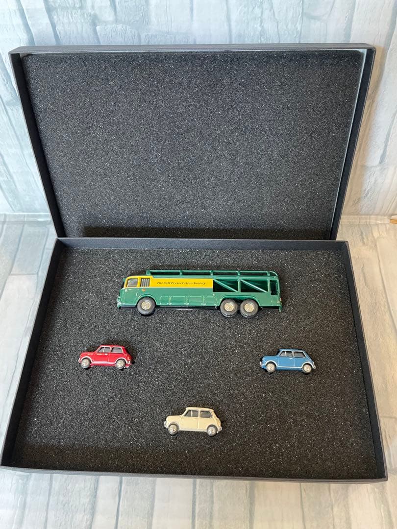 プレミアムクラシックス　ミニトランスポーター　ミニ3台付