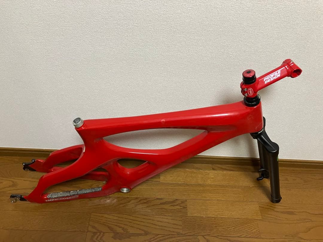 サーブラー991 マウンテンバイクフレーム レッド