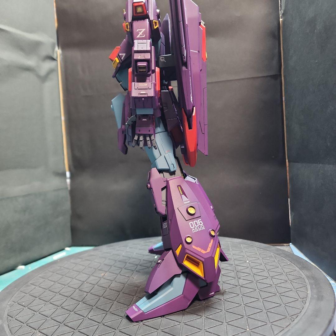 フ*ー様 海外製プラモ　1/72 Z(サイコガンダムmk-IIカラー)