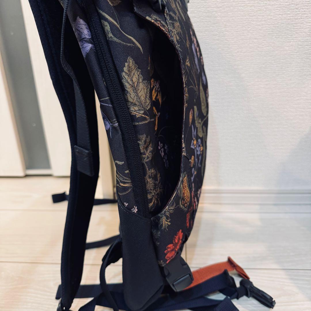 DAKINE HELI PACK 12L バックパック 海外限定 花柄