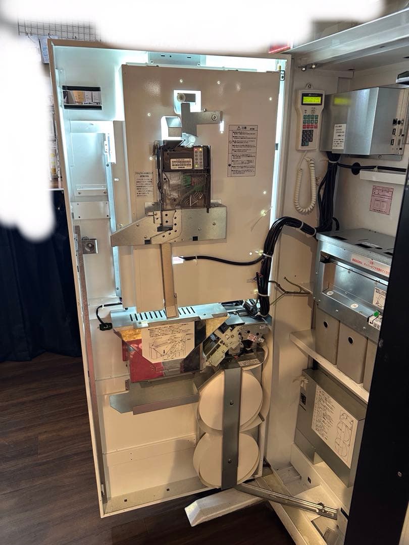 芝浦　自動券売機　引き取り限定!!在庫6台あり。