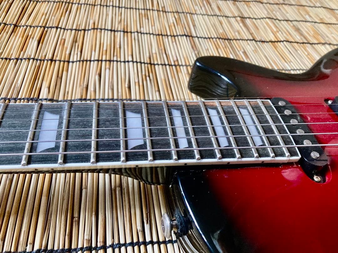 ☆ きよ ☆ Grass Rootsボディに 改造を施したオリジナルギター