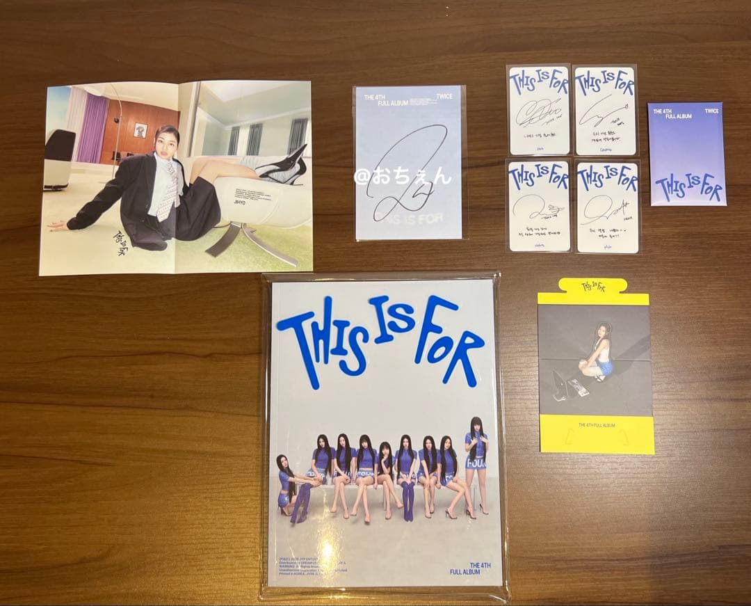 TWICE ナヨン 直筆サイン入りポストカード&THIS IS FORアルバム