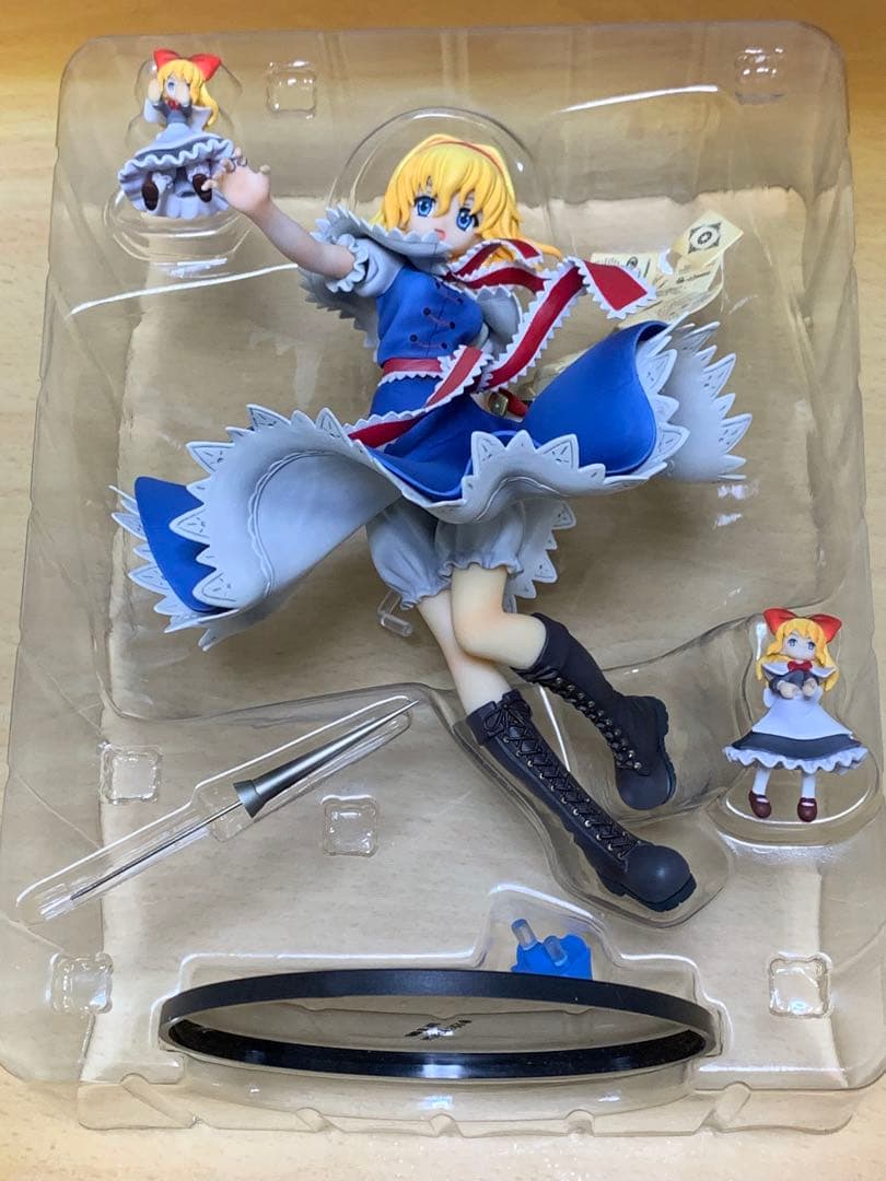 東方　アリス　マーガトロイド　フィギュア　キューズ　ques