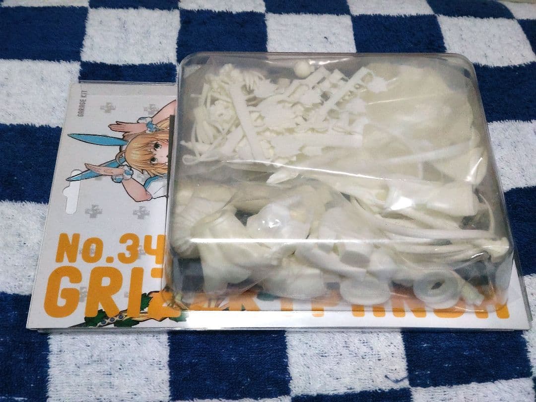 FGO 水着 キャスター アルトリア (狂)　ガレージキット　グリズリーパンダ