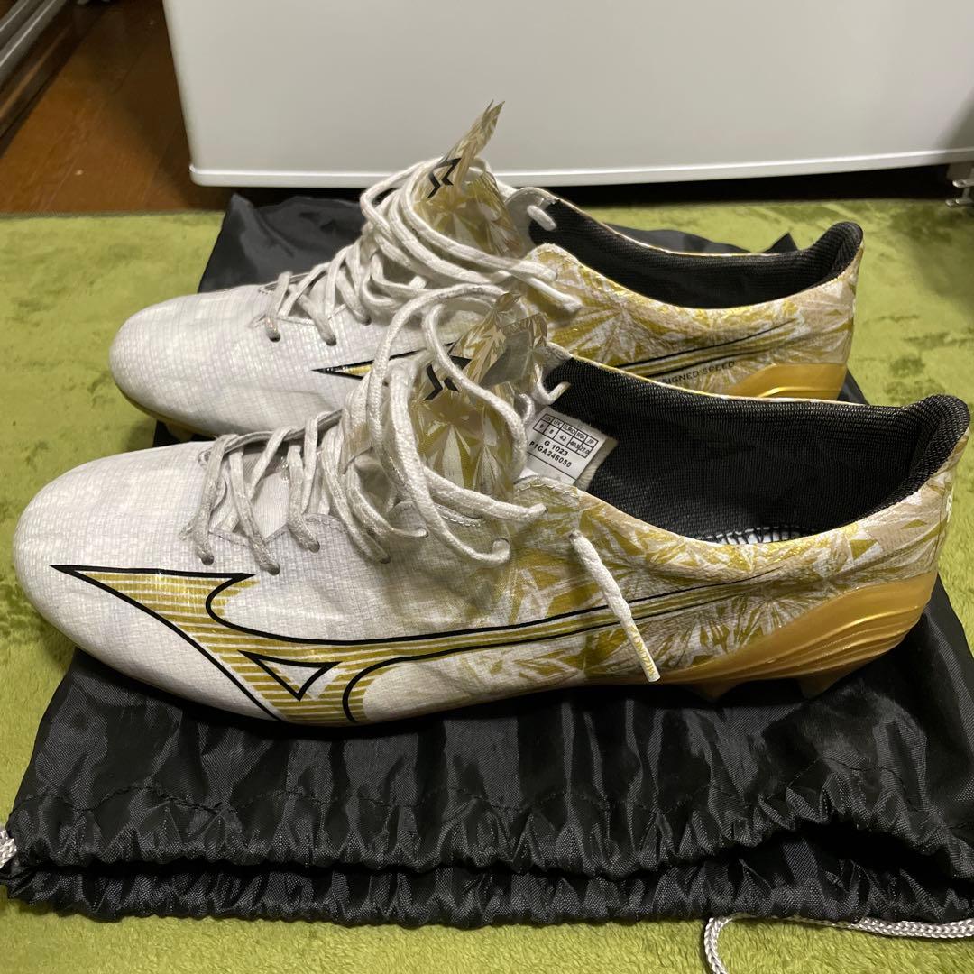 ミズノアルファ JAPAN プリズムゴールド　27cm