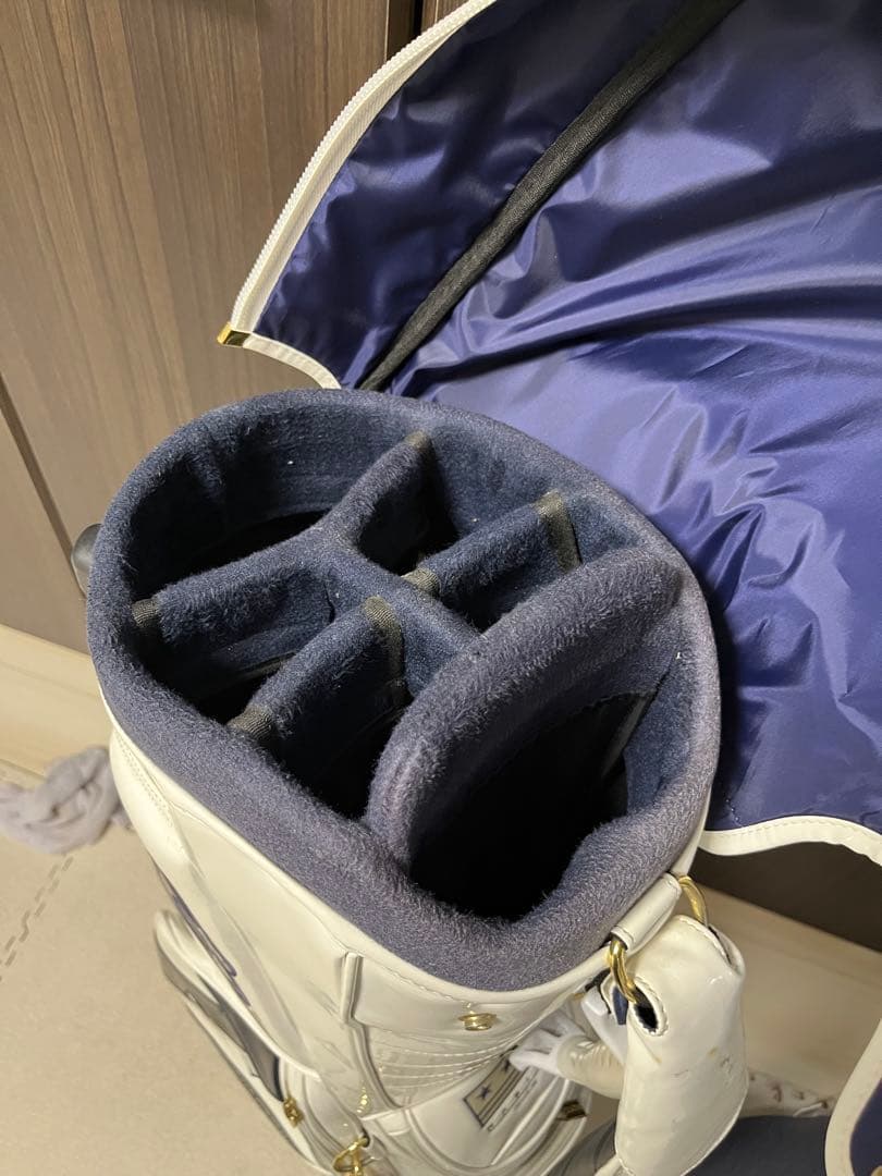 Nunuムータマリン スタンド式 キャディバッグ エナメル