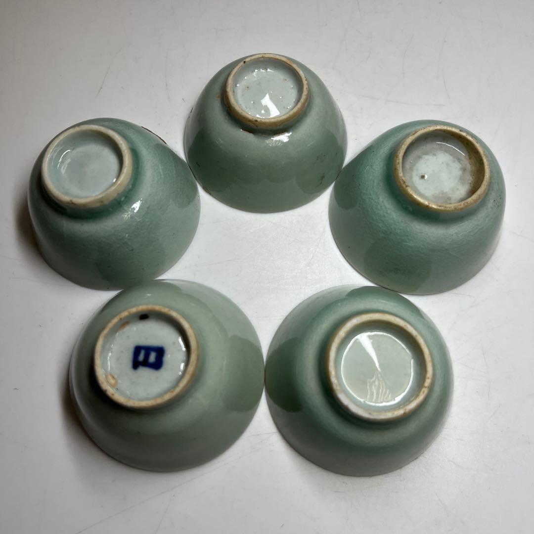 中国清朝時代　青磁煎茶碗5客　木箱付　口径約6.8㎝　東Y8-0203①トヒカ