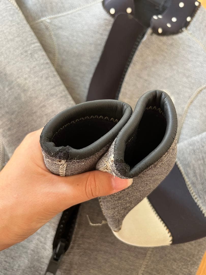 ヘレイワホ　3mm Mサイズ フルスーツ　ウェットスーツ 足首チャックレディース