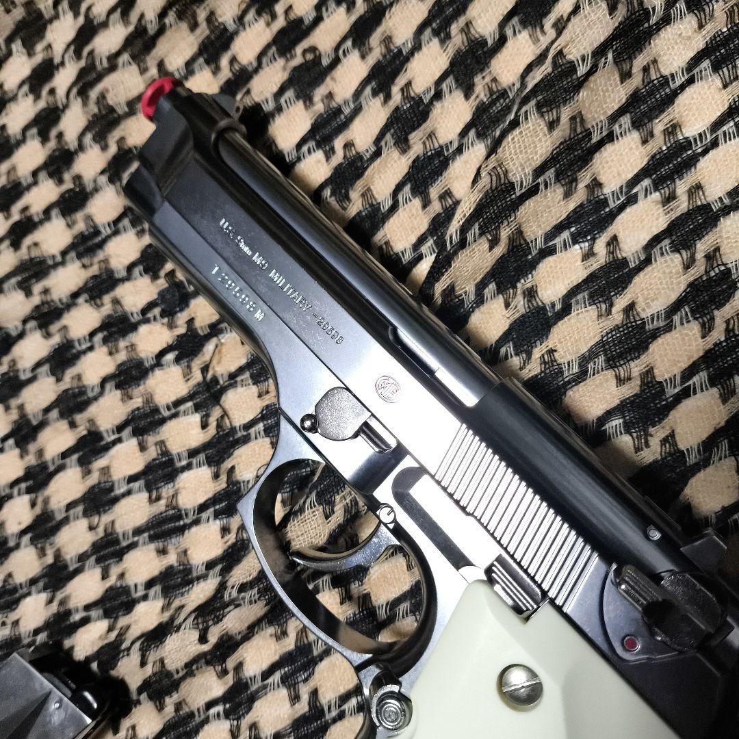 1東京マルイ製　M92F クロームステンレス　ソードカトラスstyle ガスブロ