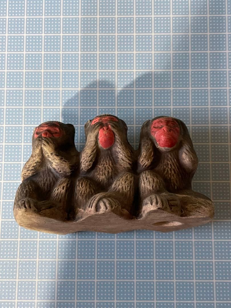 見猿聞か猿言わ猿　【m112 レトロ　置物　陶芸　磁器　陶器　さる　三猿】