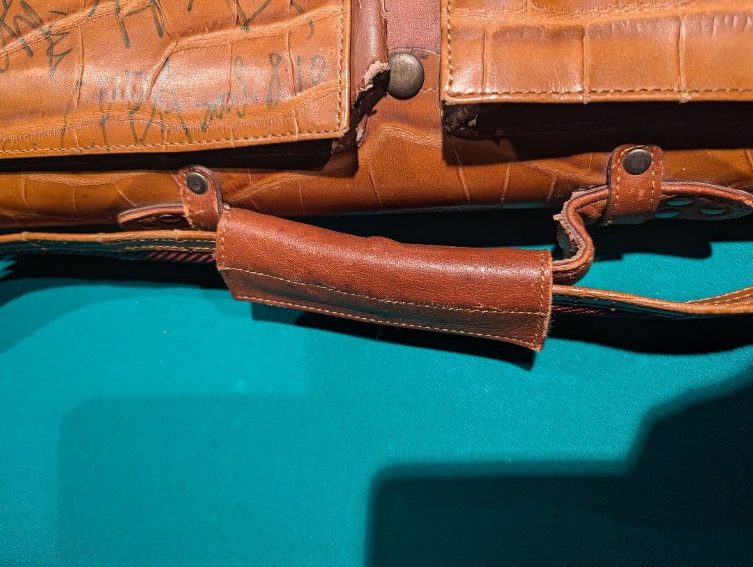 クレイジーハンター様　ビリヤードキューケース 2B4S