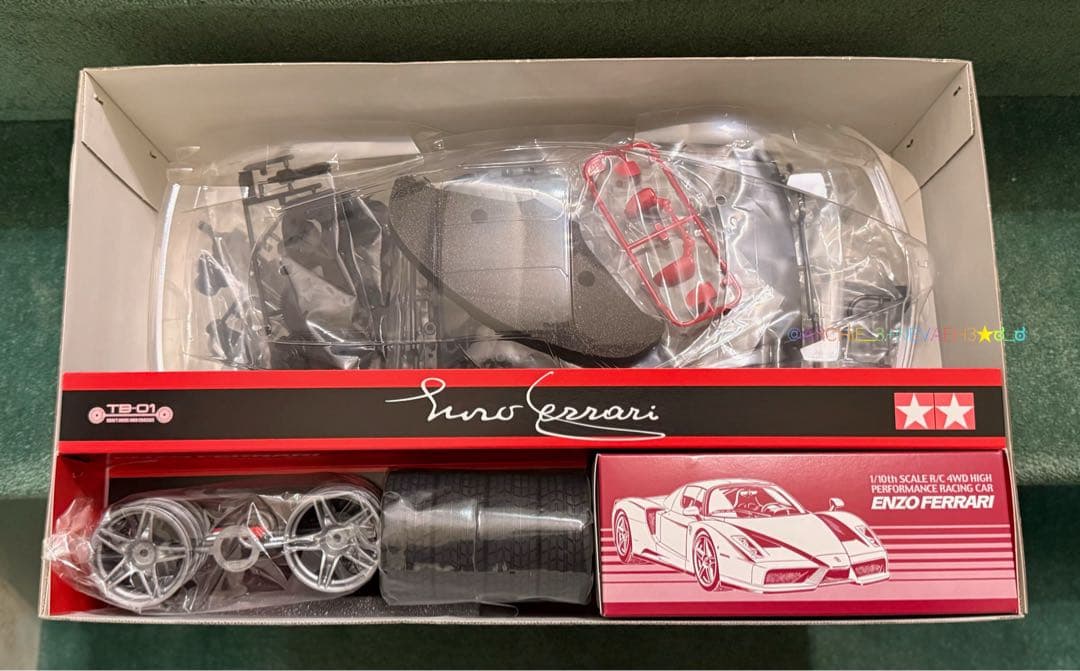 未組み立て●タミヤ★エンツォ・フェラーリ 1/10 RCカー