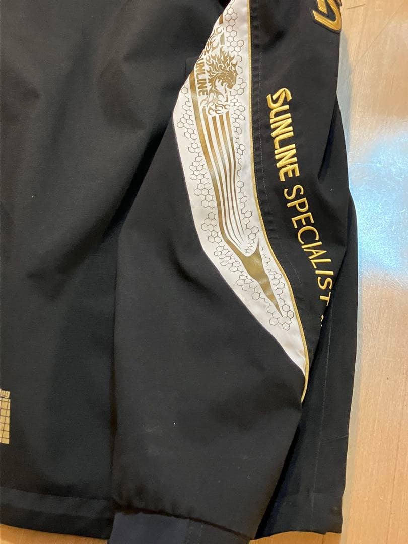 サンラインブッシングウエア上下セット