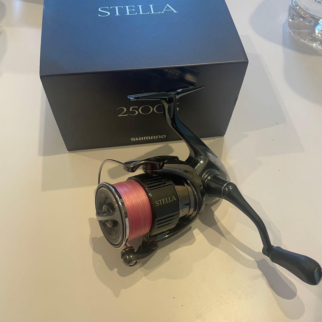 22ステラ 2500S スピニングリール
