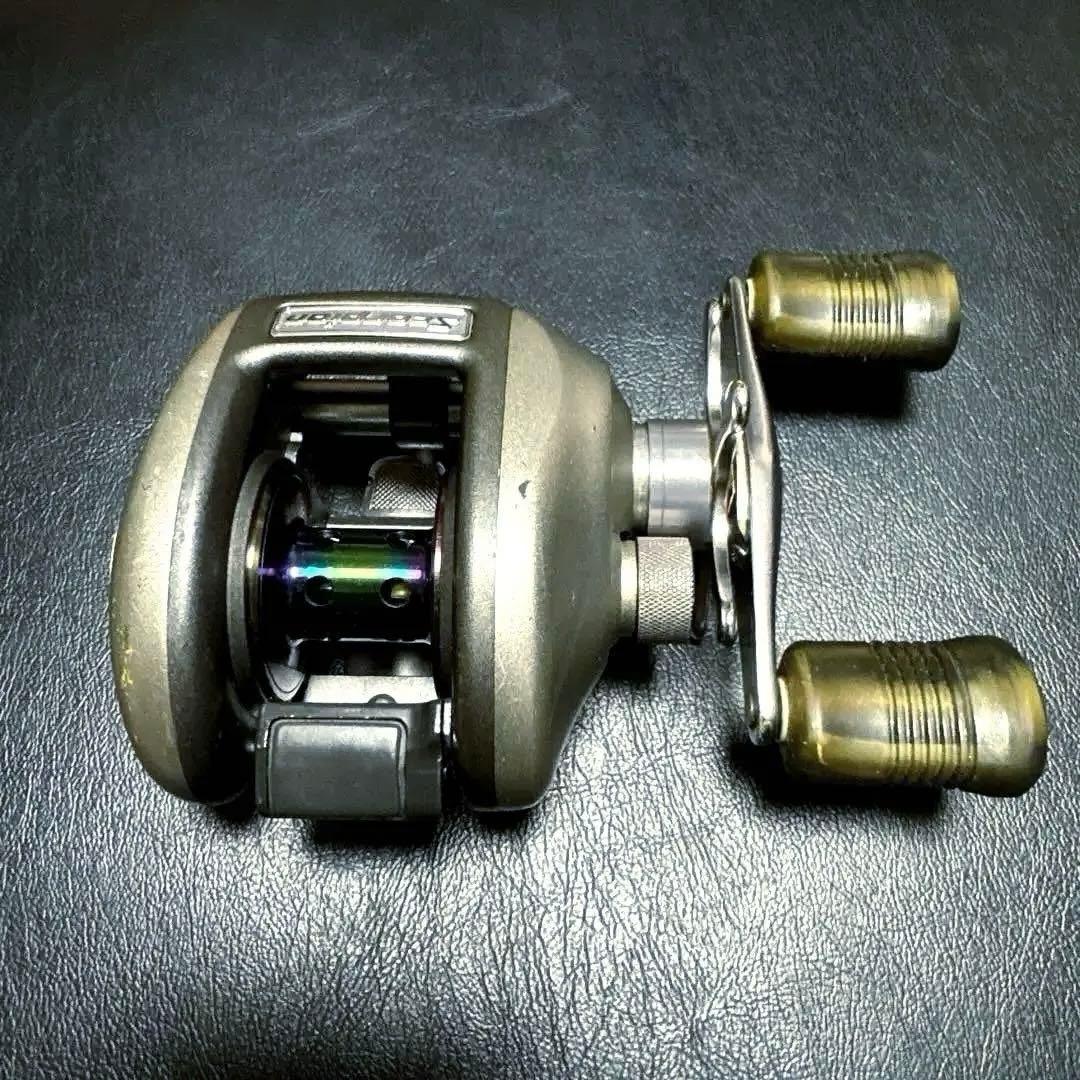 シマノ 97 メタニウム XT ベイトリール 右ハンドル 中古