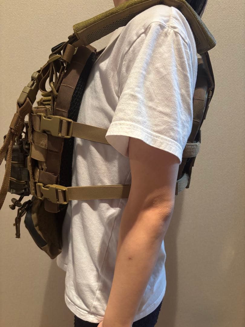 田村装備開発　UCR CT(コヨーテタン)プレートキャリアシステム(マルチカム)