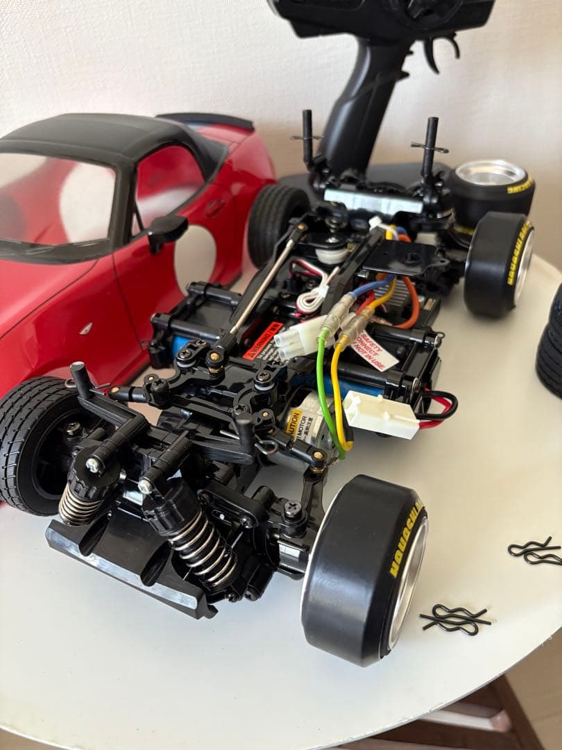 タミヤ1/10ラジコンカー ロードスター