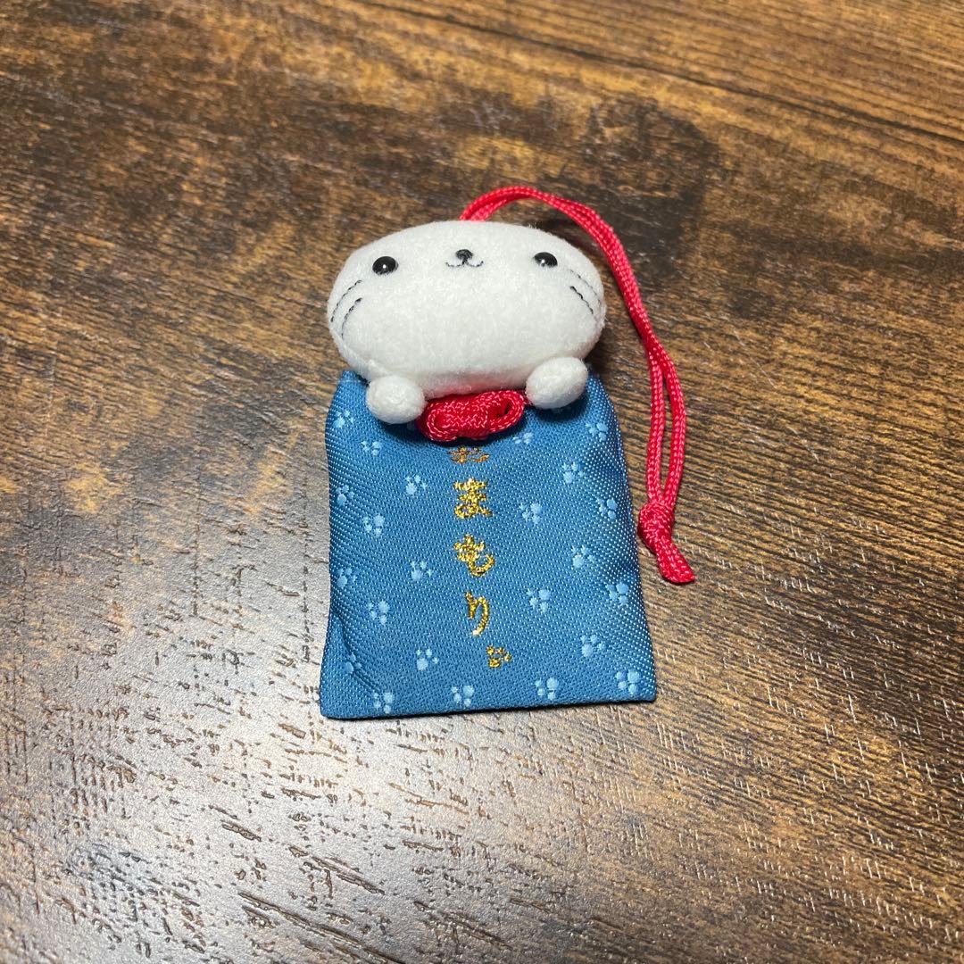 にゃんにゃんにゃんこ　にゃんこ神社　おまもり