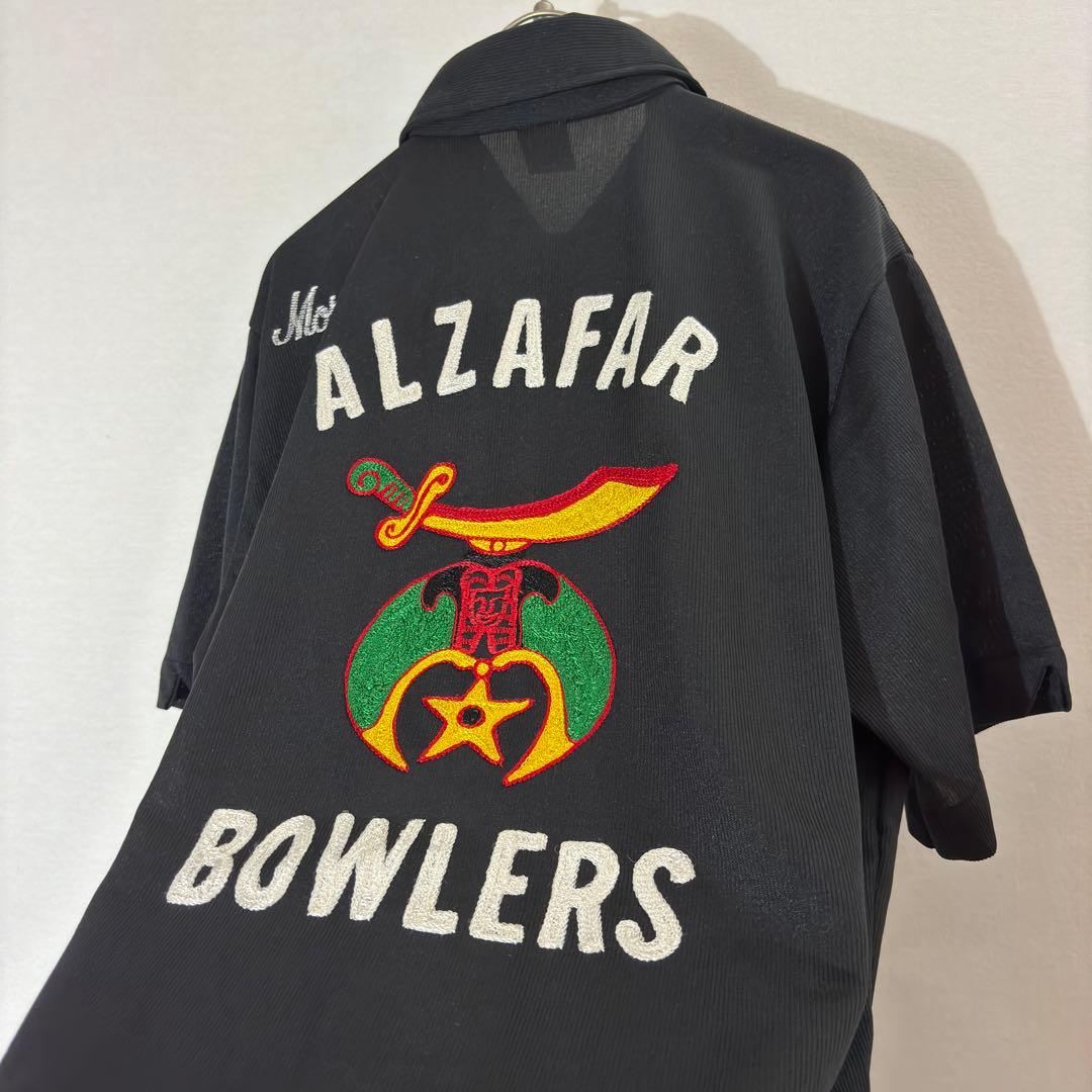 Vintage 70s【ブラックベース】チェーン刺繍 デカ襟 ボーリングシャツ