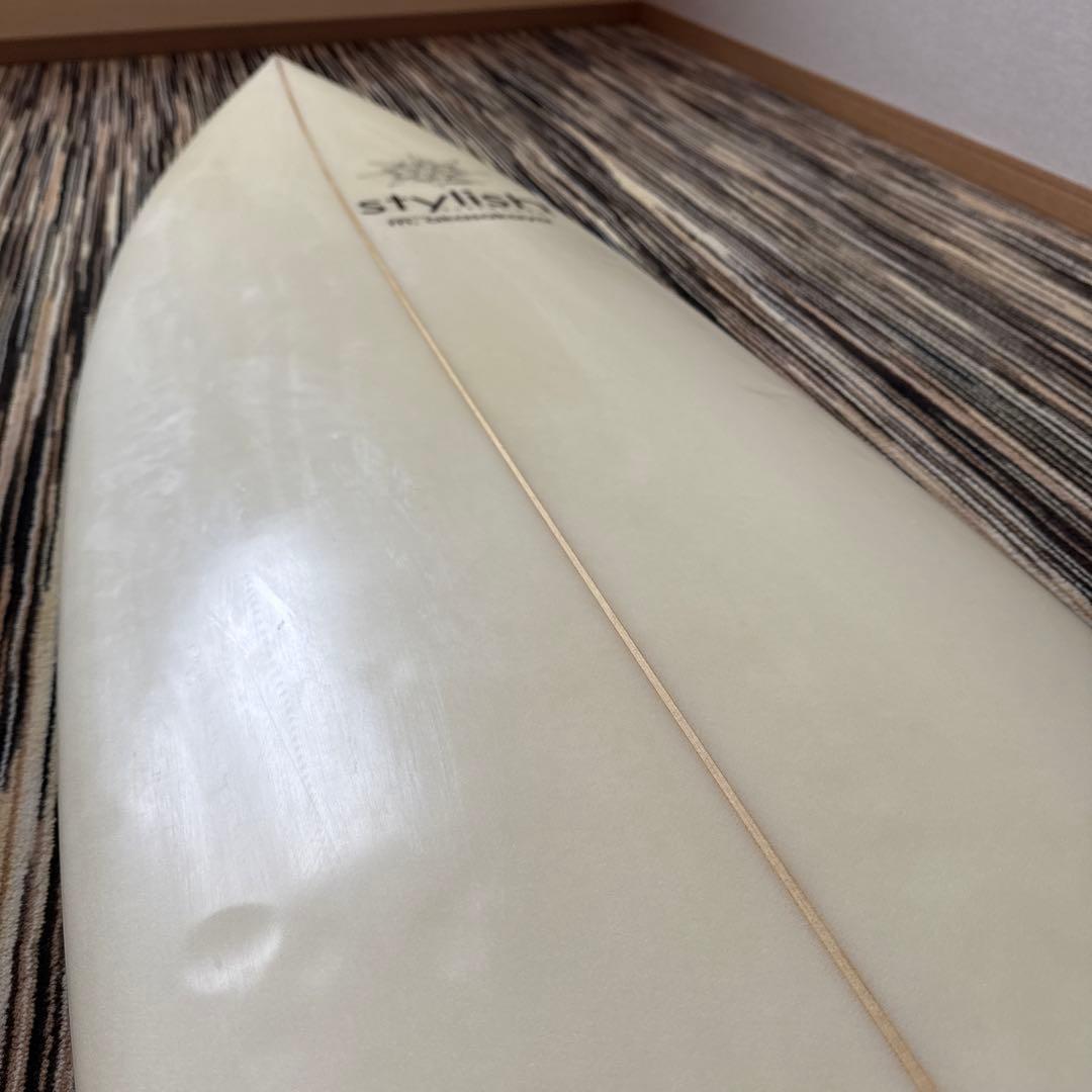 stylishサーフボード(セミガン、美品、)