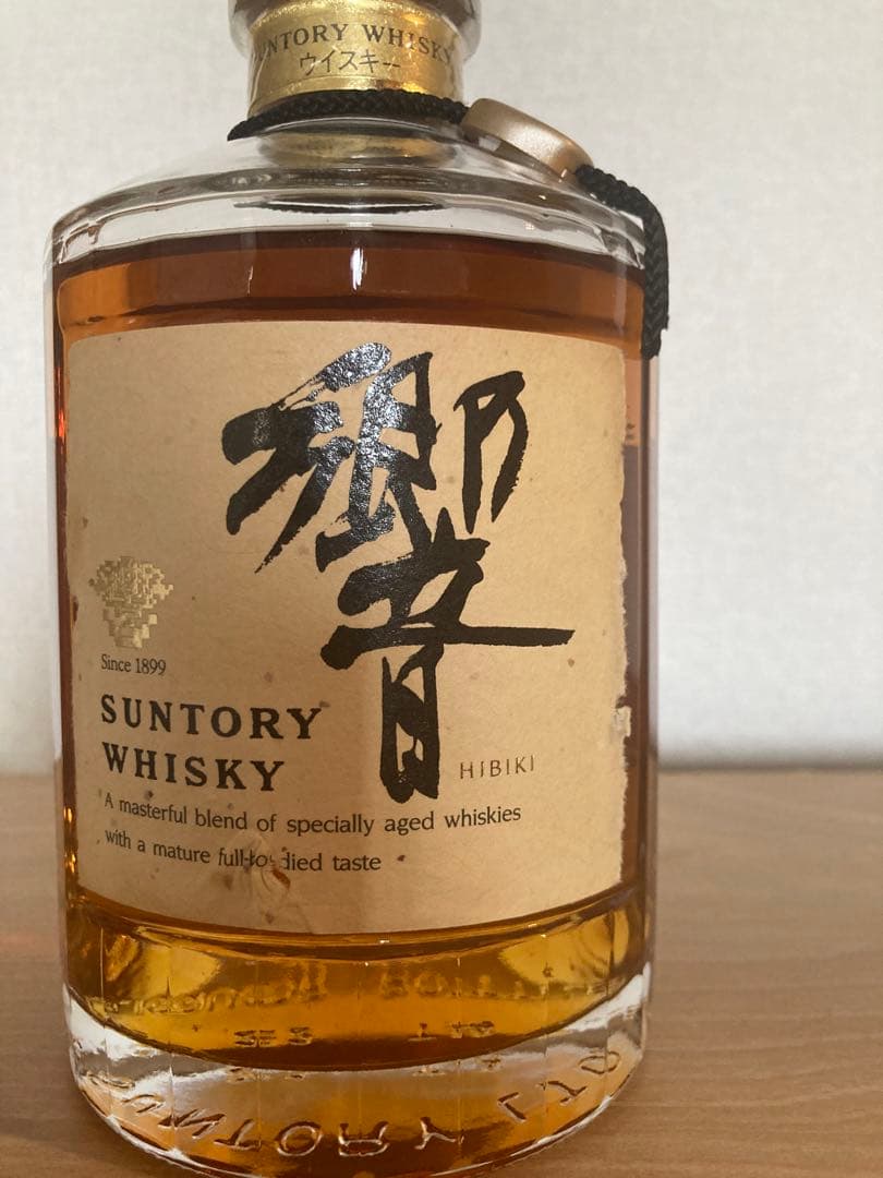 未開栓　古酒　サントリー　響（旧17年） 金キャップ　金ラベル　1899