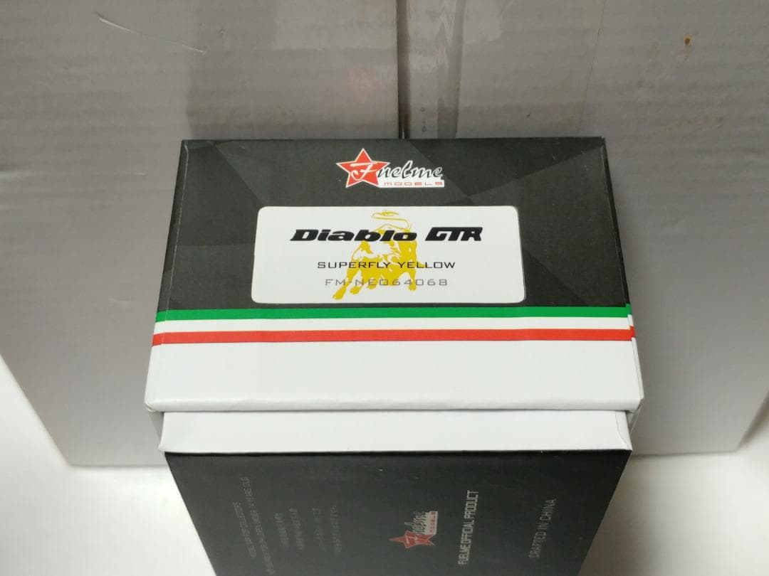 FUELME 1/64 ランボルギーニ ディアブロ GT-R イエロー