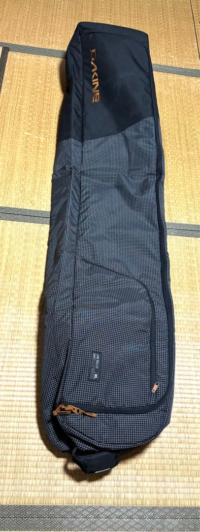 DAKINE LOW ROLLER 165 スノーボードバッグ　キャスター付き