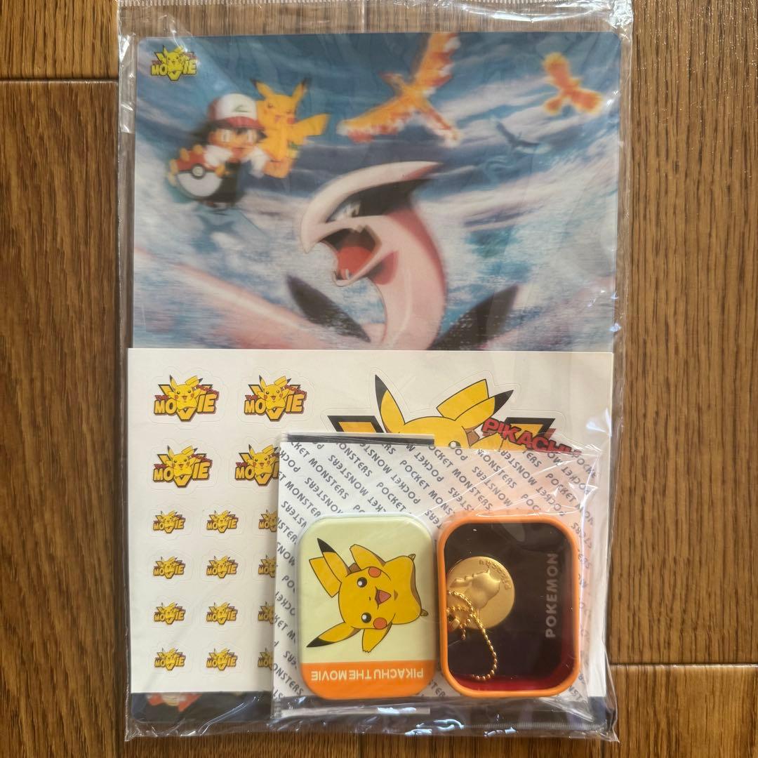 レ*読様 【絶版】ポケモンスタンプ　切手風　シート等54枚、ストックファイル6冊