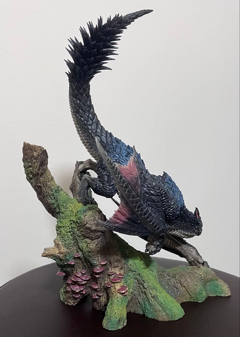 開封未展示品　クリエイターズモデル 迅竜　ナルガクルガ　モンスターハンター