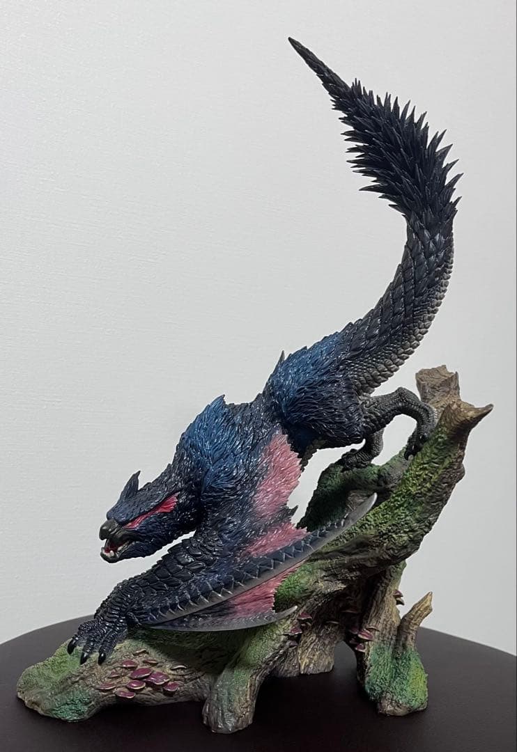 開封未展示品　クリエイターズモデル 迅竜　ナルガクルガ　モンスターハンター