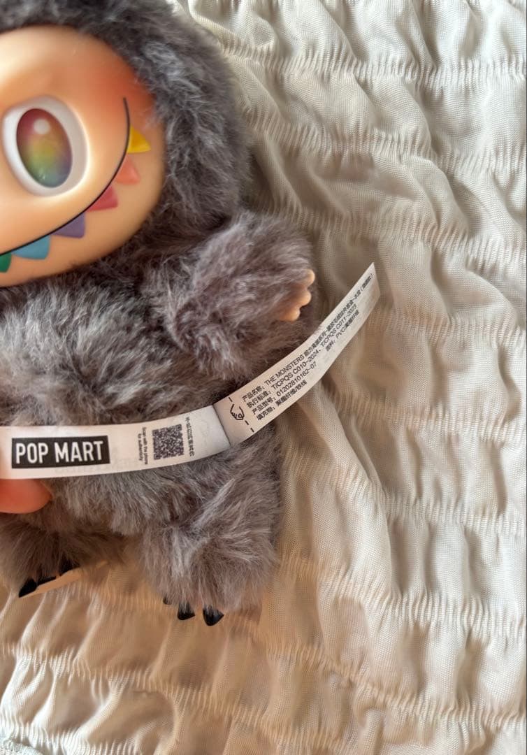 LABUBU THE MONSTERSbig into energyシークレット