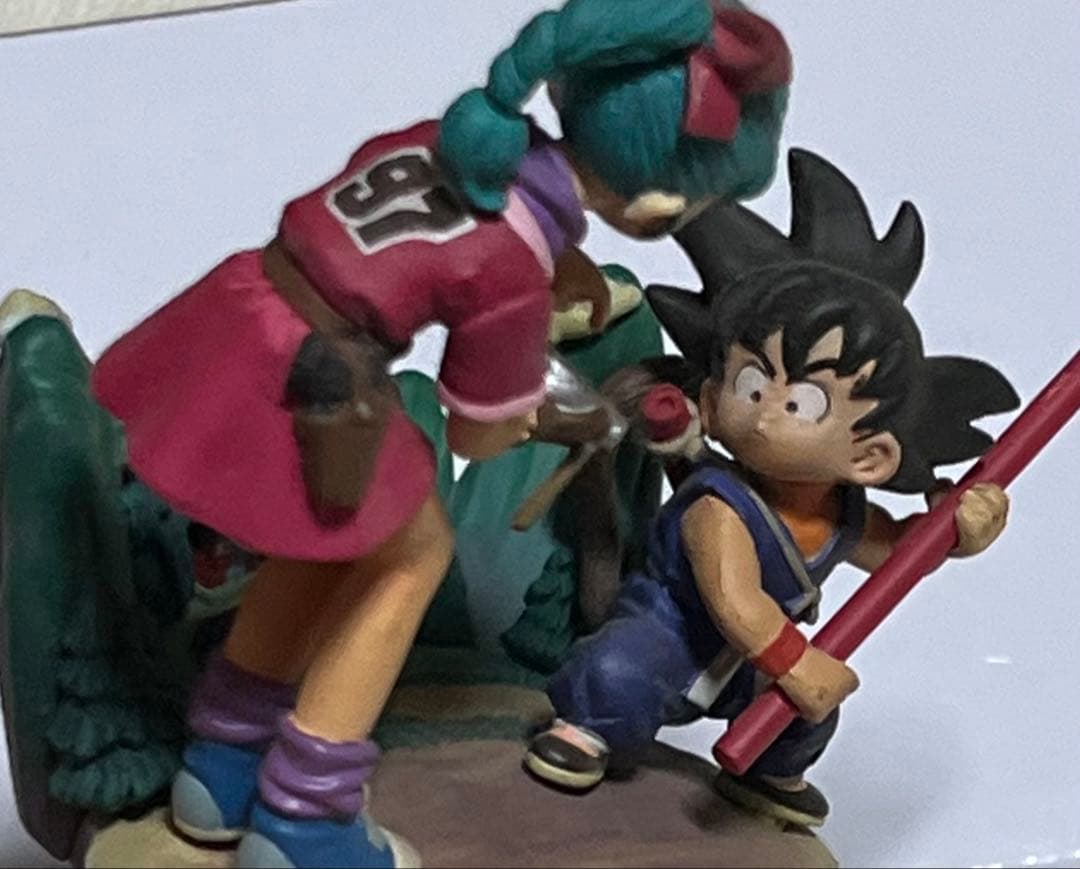 ブルマ 孫悟空 フィギュア　ドラカプ