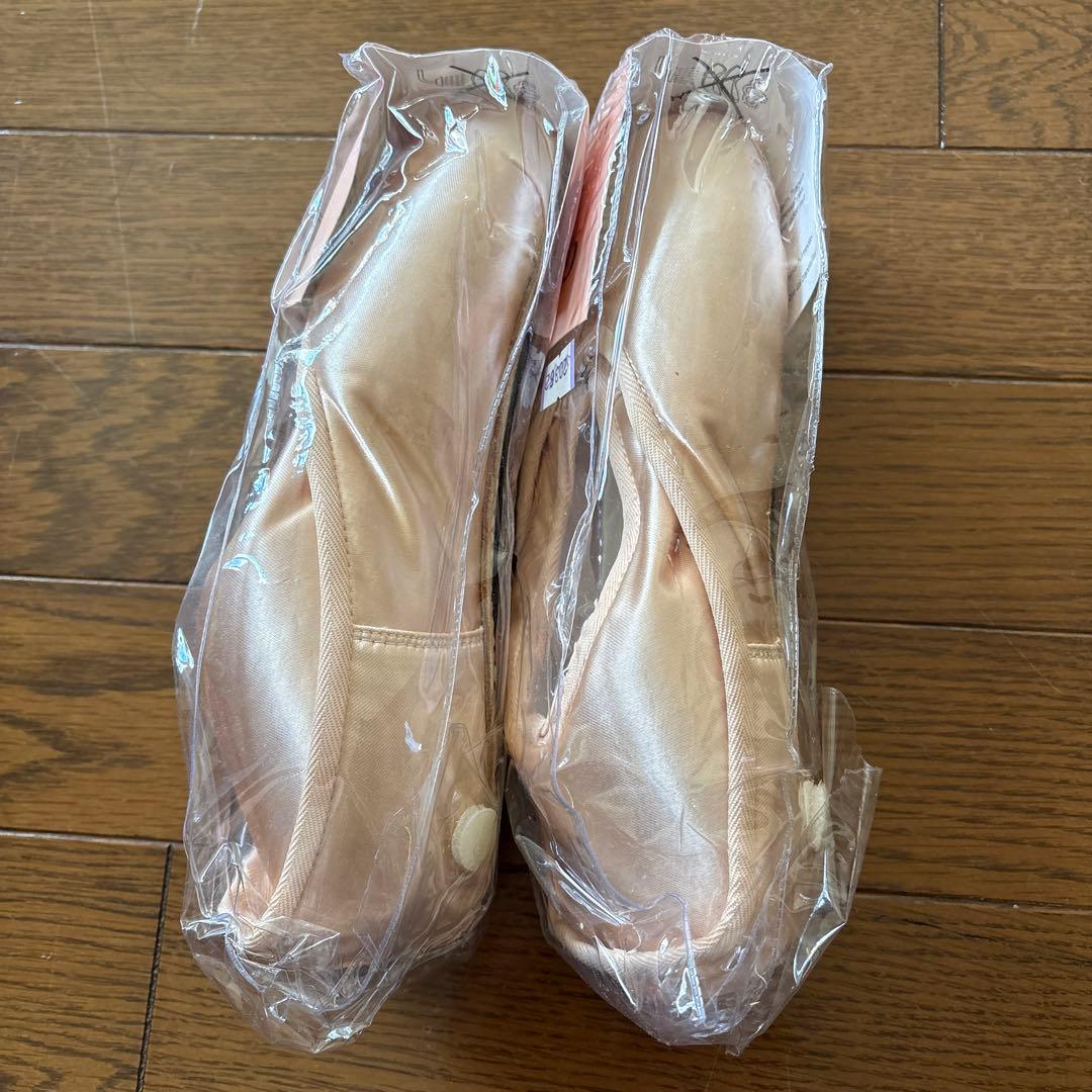 Grichko 2007 トゥシューズ5 1/2 M XXXベージュ