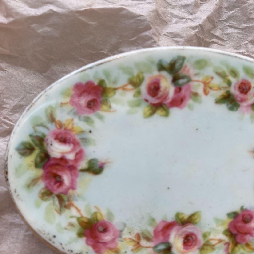 アンティーク陶器ローズブローチ