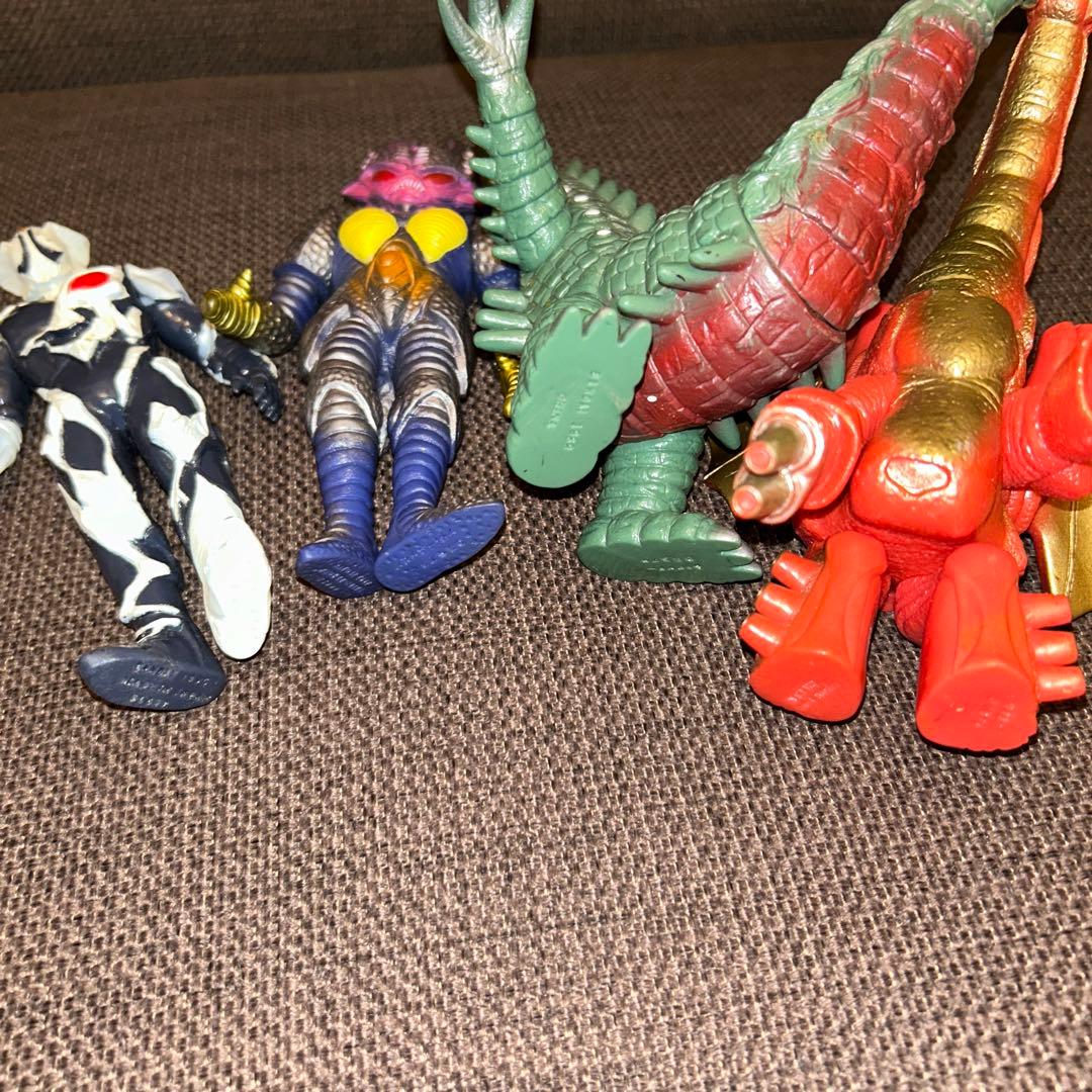 (1022) 当時物 ウルトラマン 怪獣 フィギュア ソフビ まとめ売り
