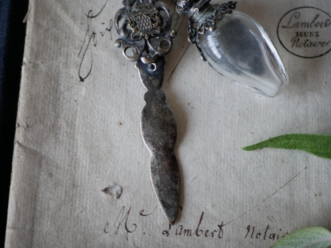 ブルターニュ紋章　シャトレーヌ　香水瓶　フランスアンティーク　アンティーク