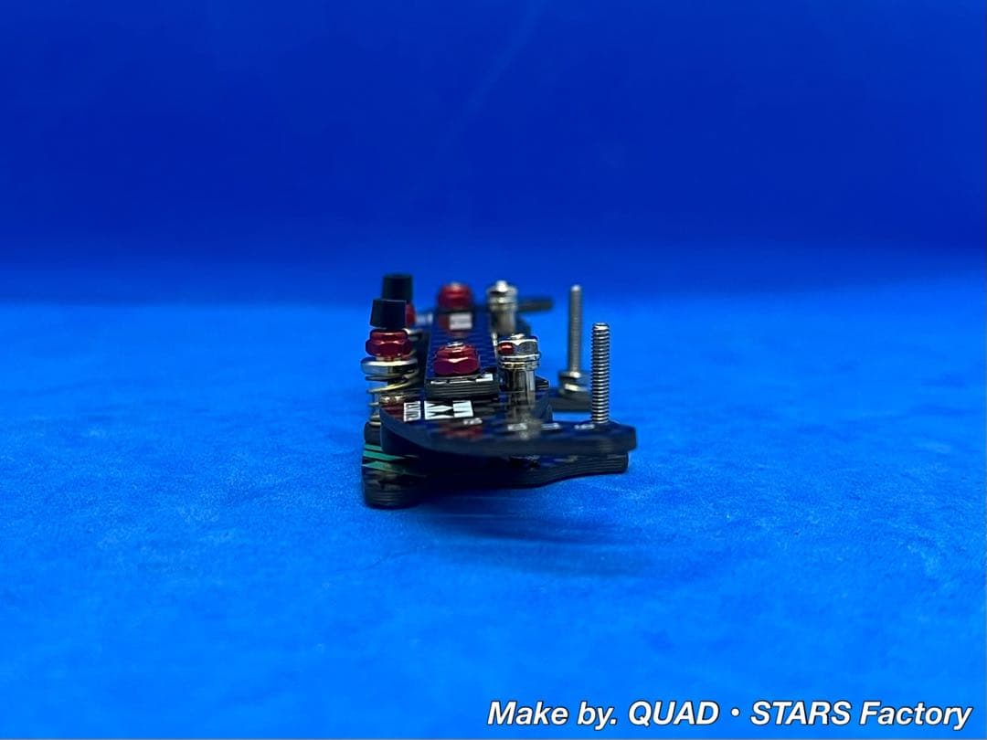 【ミニ四駆・MS用】2軸ATピボットバンパー　J-CUP2022／カーボン