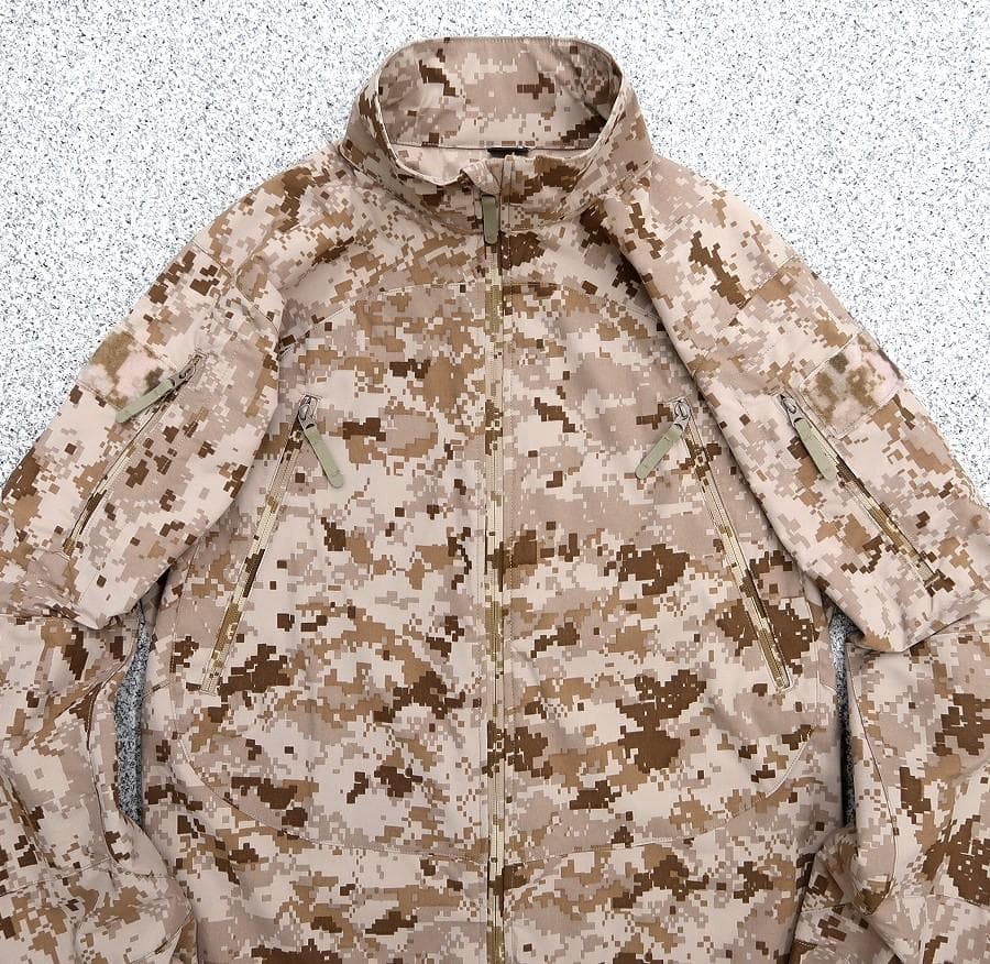 極美品 M-L 米軍実物 パタゴニア MARS レベル5 ジャケット AOR1