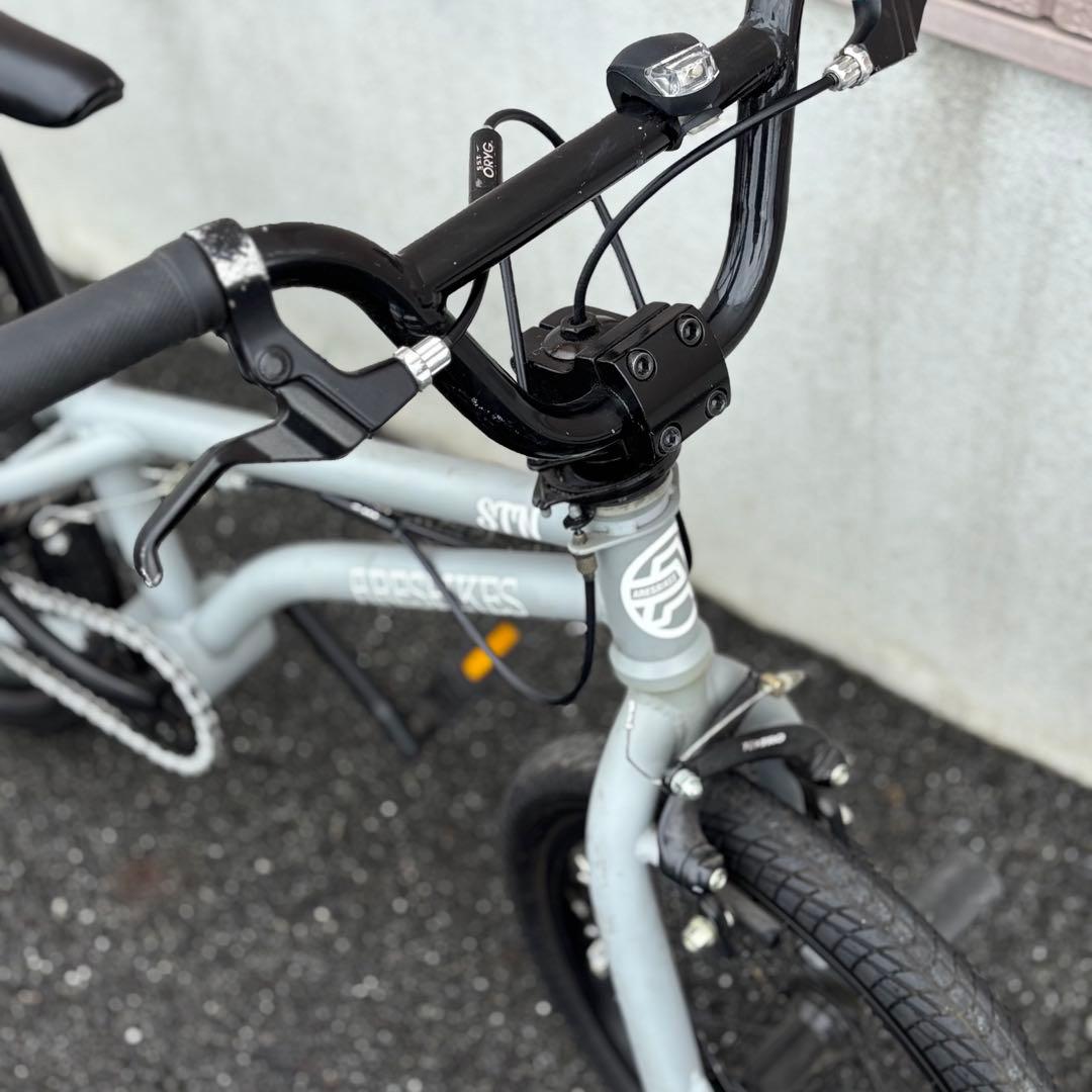 ARES BIKES BMX 子供用　(アーレスバイクス)