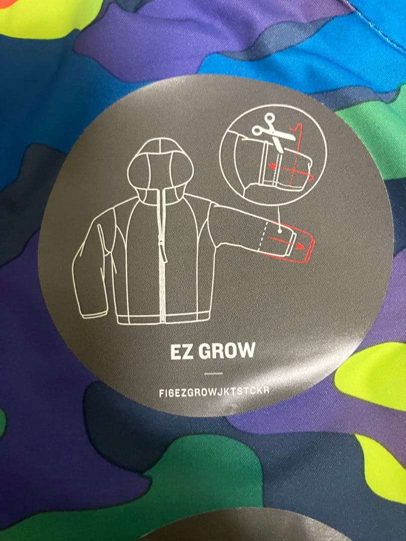 ★100★ 新品　THE NORTH FACE 子ども用　スキー　スノボ　ウェア