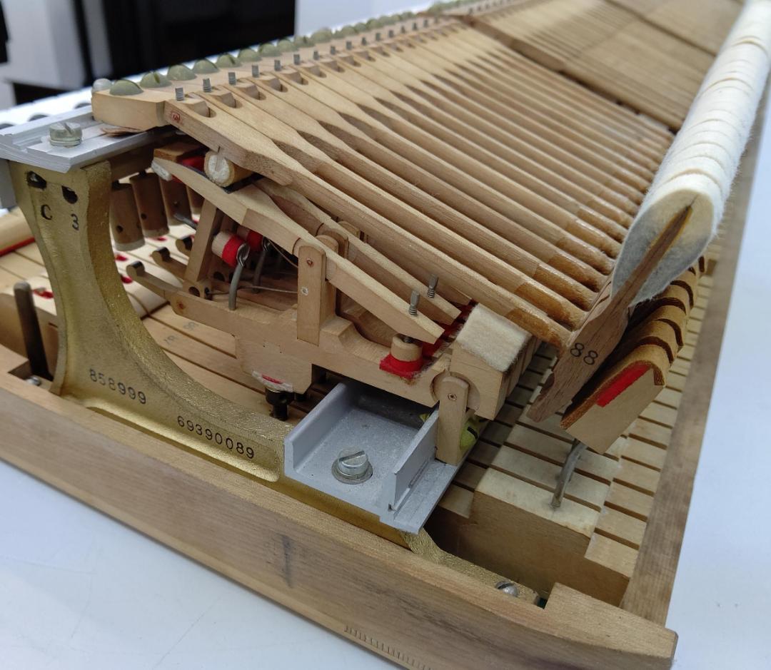 ヤマハ C3 【内部調整/外装研磨美装/調律済】　試弾歓迎です！ YAMAHA