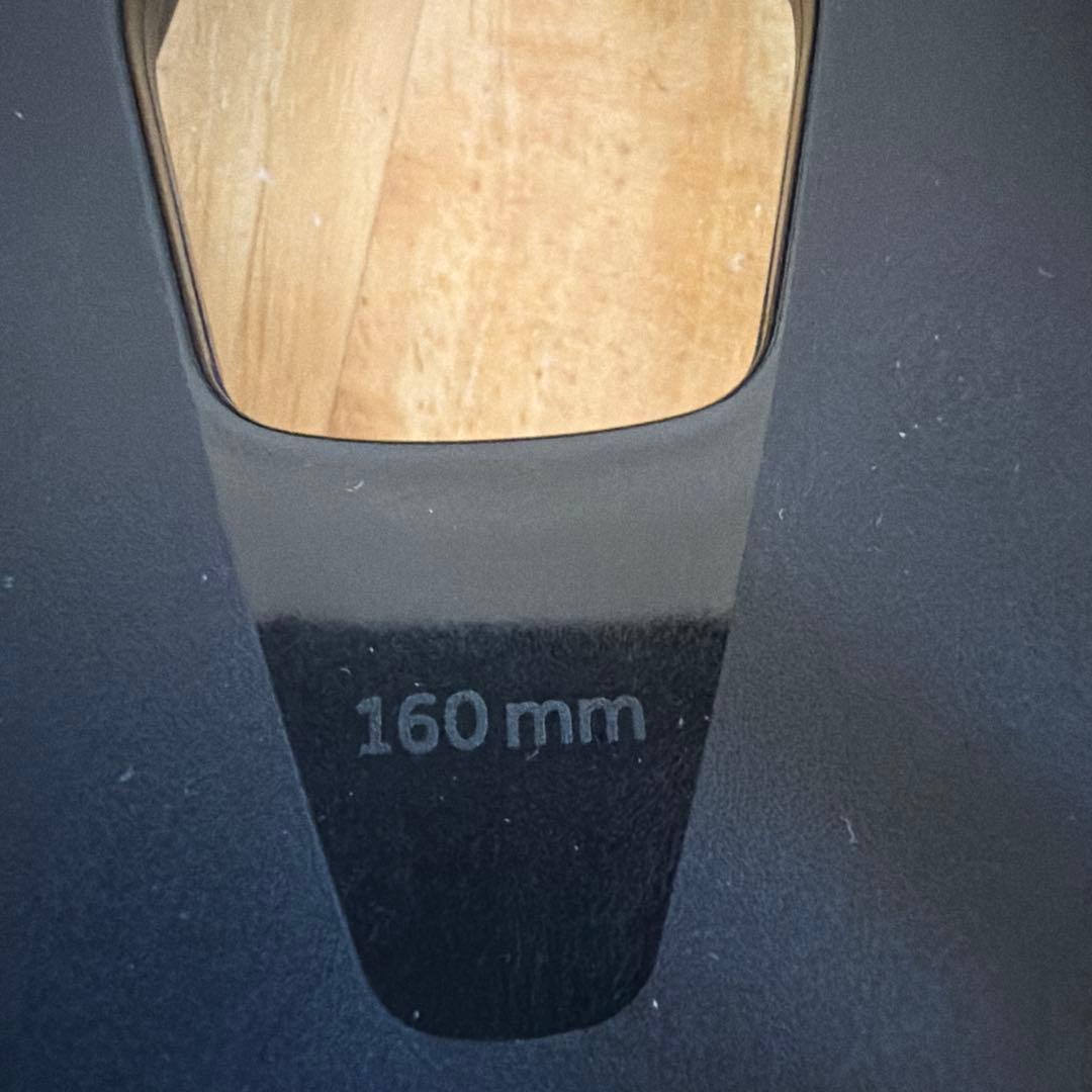 fizik Argo サドル ブラック