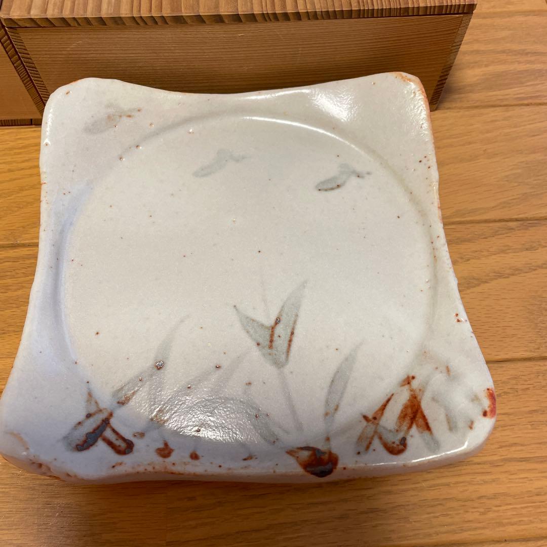 仙山窯 安藤日出武 作 絵志野 平皿 幅約20cm 丸皿約19cm 共箱付