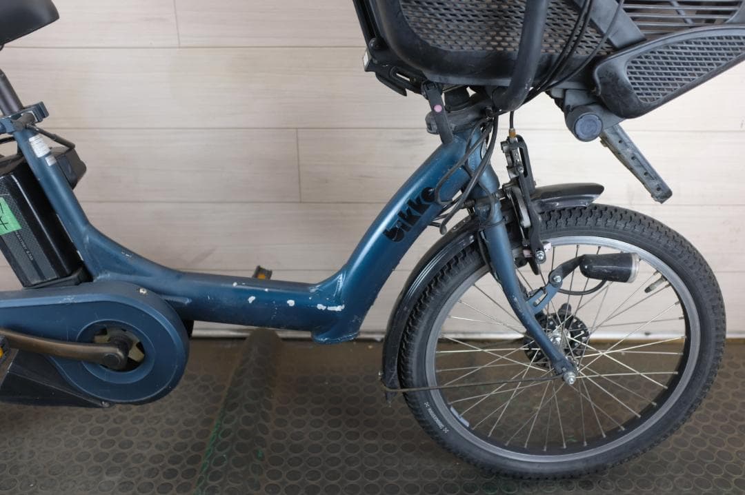 BS　Bikke　20インチ3段　8.7Ah（4点灯）充電器あり